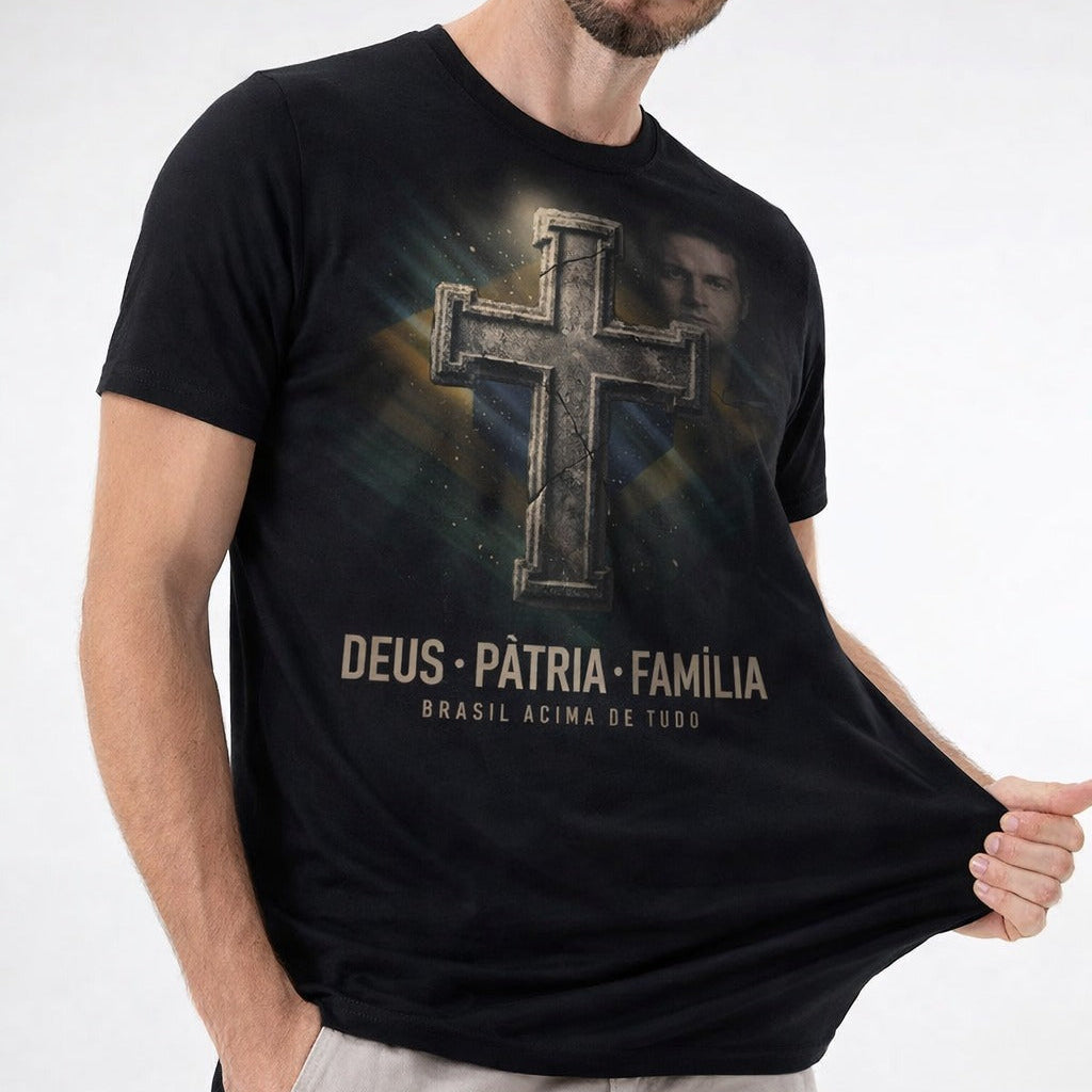 Camiseta Flavio Bolsonaro - Deus, Pátria e Família